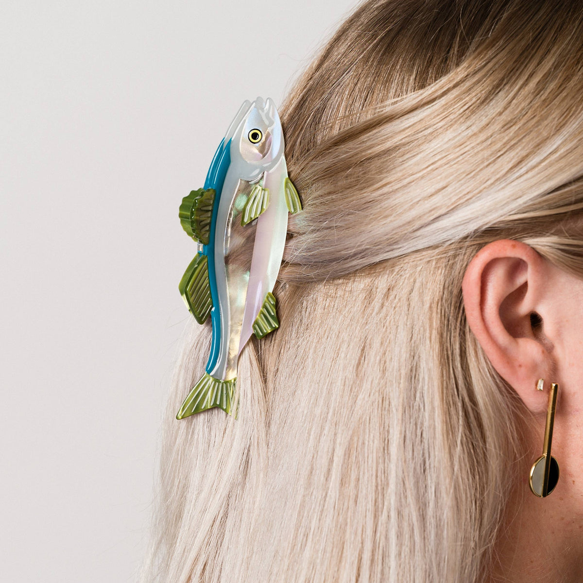 Fish Hair Claw