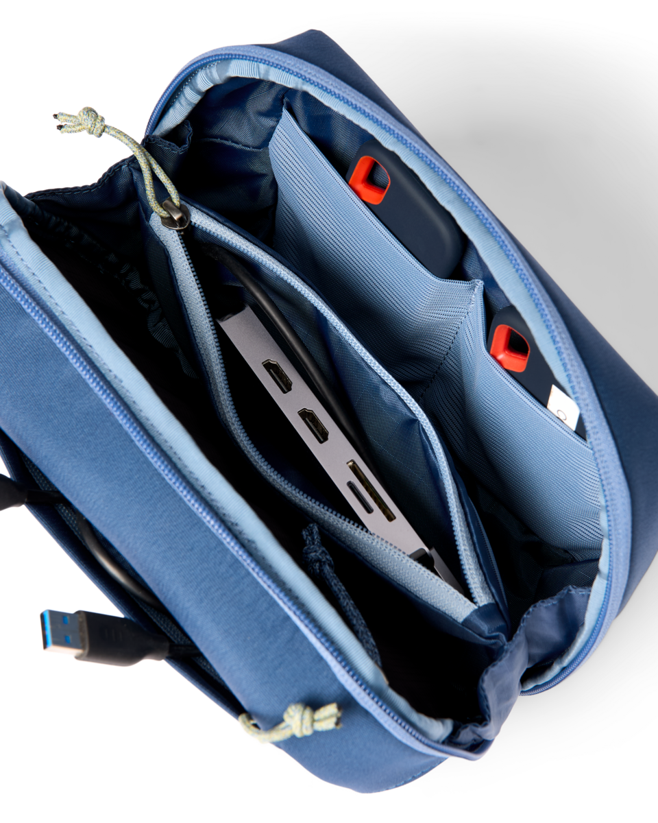 Viaje Tech Organizer | Deep Sea
