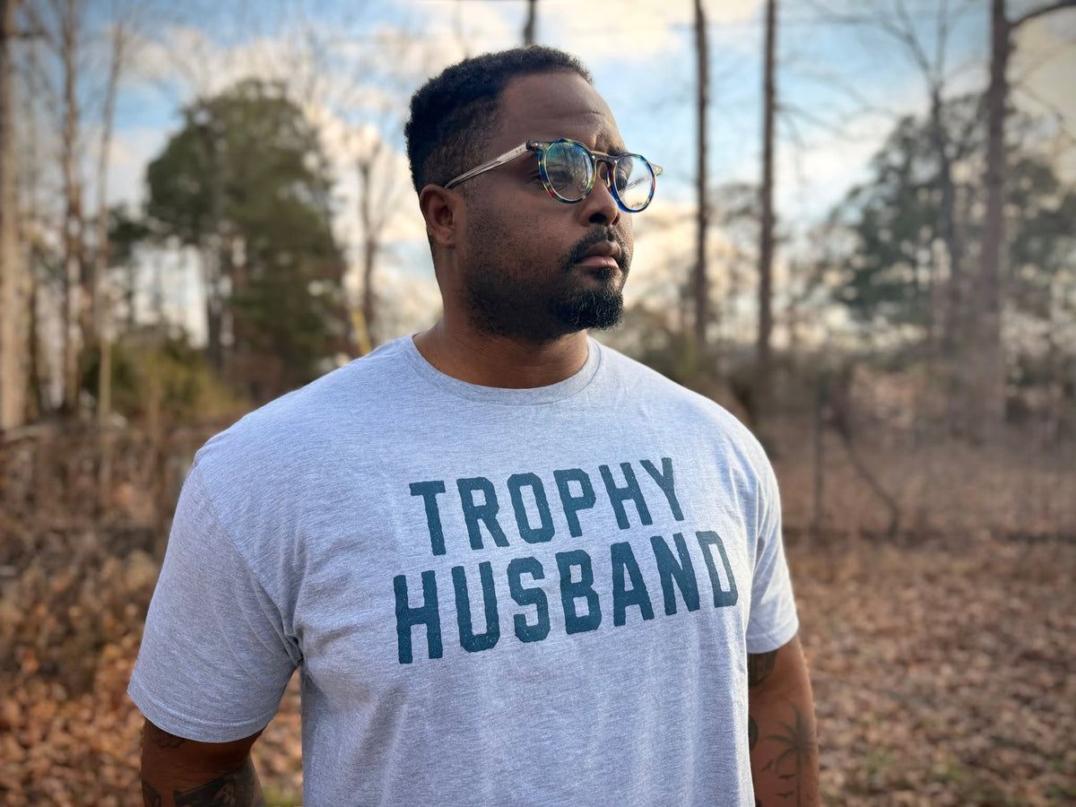 Trophy Husband Tee | Sport Gray