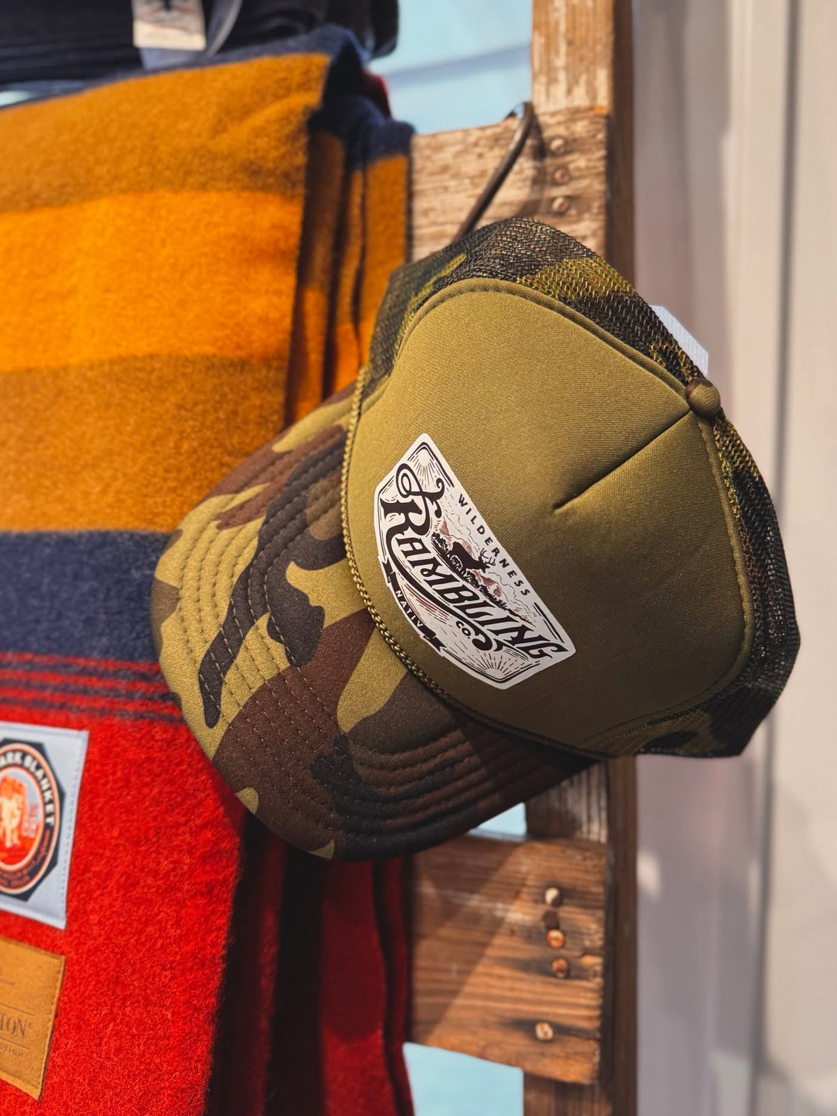 Wilderness Whitetail Hat | Dark Camo