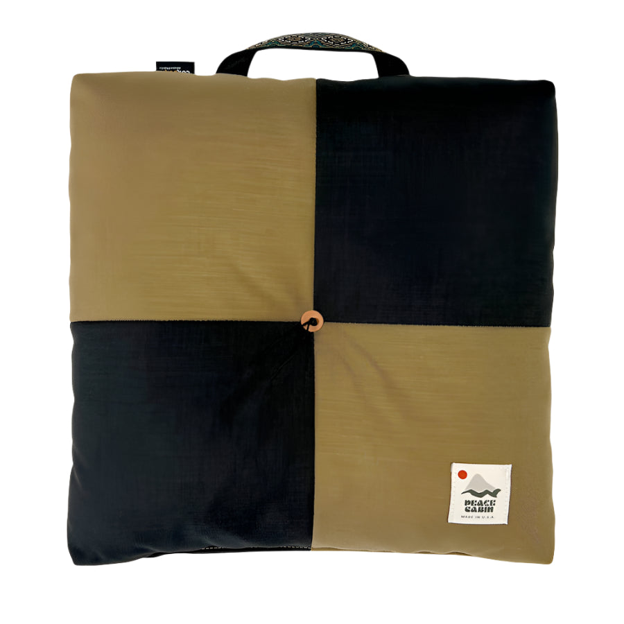 Wanderer Outdoor Pillow | Peat