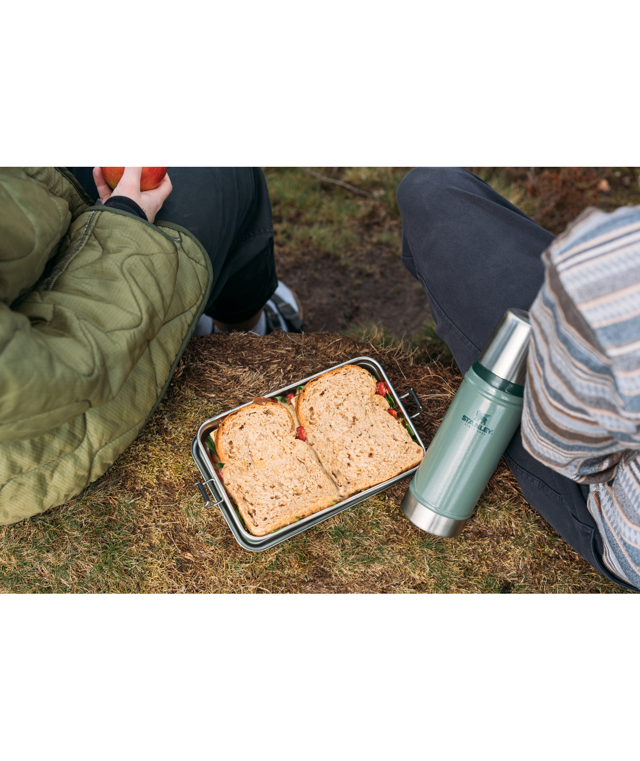 Legendary Useful Box 1.2L | Hammertone Green - Domestic Domestic